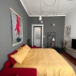 Elegante E Accogliente Appartamento A Torino